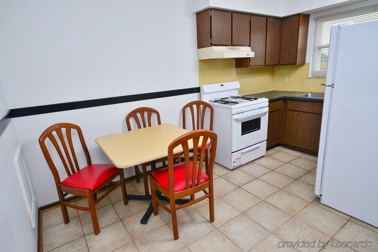 Magnuson Hotel Extended Stay Canton Ohio Lake Cable Екстериор снимка