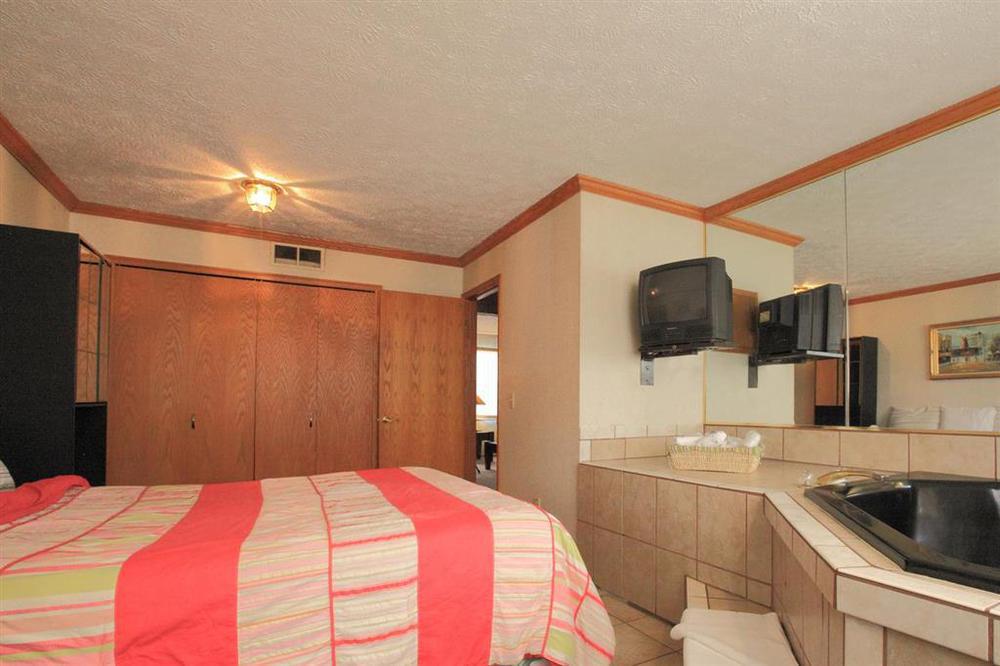 Magnuson Hotel Extended Stay Canton Ohio Lake Cable Стая снимка